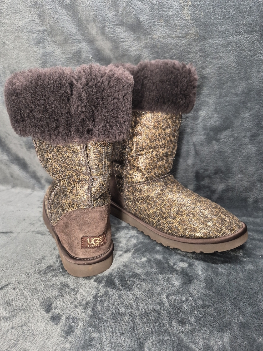 UGG Australia Women's Glitter Classic Brown Boots Leopard Size 9